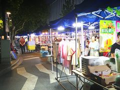 -吴山路夜市