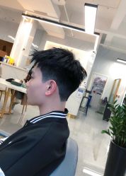 -男先生男士理发馆