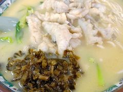 招牌黄鱼面-明呈黄鱼面馆(斜土路店)