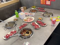 -张哞哞·鲜切牛肉自助火锅(高德置地店)