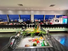 -三亚湾海居铂尔曼度假酒店