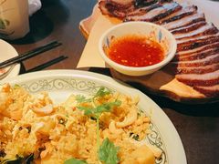 -大头虾越式风味餐厅(光明广场店)