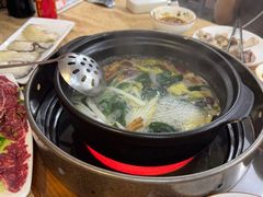 -濠轩阁特色生蚝火锅(水湾路店)