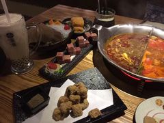 -湊湊火锅·茶憩(新中关购物中心店)
