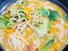 阿邱南瓜手工面-家烧面馆【南山路知名经典面食】
