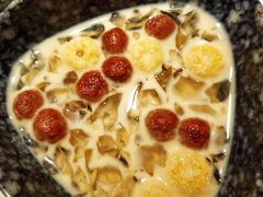 创世纪冰粉-哥老官重庆美蛙鱼头(虹口龙之梦店)
