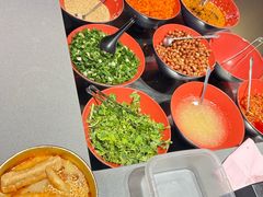 -鹤江桥·红油牛肉粉(SKP店)