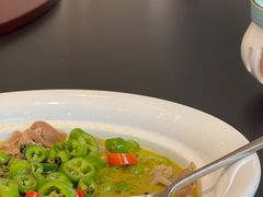 -沪华海鲜大酒楼(南汇店)