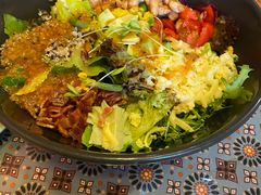 牛油果鸡肉沙拉-彼德西餐厅(凯德广场新南店)
