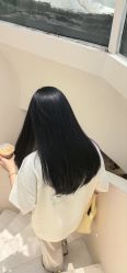 -SALON DE VANHADA