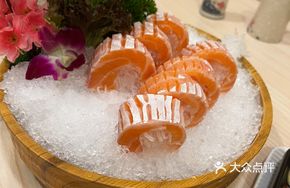 Black Truffle Salmon Belly Sashimi