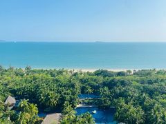 -三亚湾海居铂尔曼度假酒店