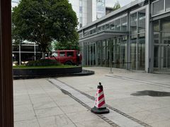 -奔驰上海利星(七宝店)