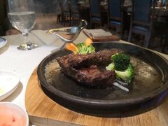 燃焰朗姆牛排-俄士厨房(万松园店)