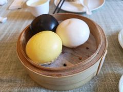 三色流沙包-潮府馆·非遗潮州菜·世纪公园(新国际博览中心店)