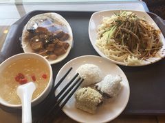 -护国寺小吃店(红莲南路店)
