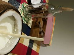 -志龙皇冠吃货椰子铺