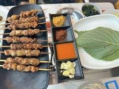 -亮健容天生蚝烧烤自助(交道口直营店)