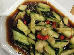 -鲁员外地锅鸡地锅鱼(古墩路店)