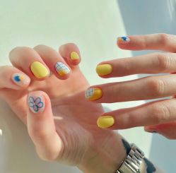 -悦指间美甲美睫