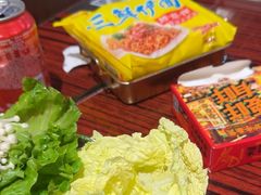 -沙胆彪炭炉牛杂煲(上海日月光广场店)