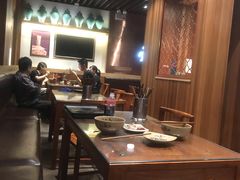 大堂-亮亮面馆(经六路店)