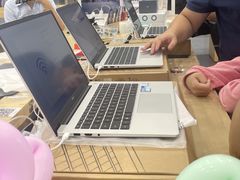 -华为授权体验店(海陵万达广场)