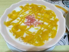 杨枝甘露-甜心妈妈·榴莲星级糖水(北京路总店)