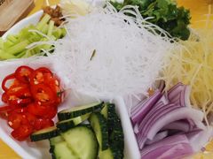 -官塘陈记鱼生·潮汕砂锅粥·牛肉火锅(潮枫路总店)