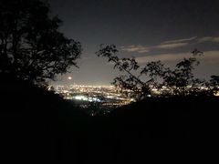 -鬼笑石后山停车场