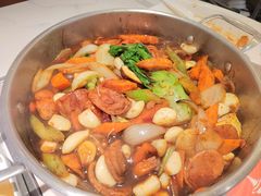 -黄记煌三汁焖锅(新佳丽江汉路店)