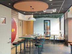 -麦当劳(新天地得来速店)