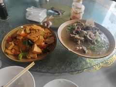 -陕北农家小吃风干羊肉剁荞面