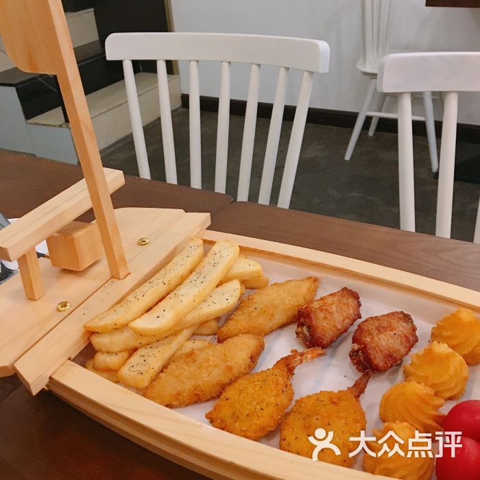 简单休闲吧小吃船图片 - 第43张