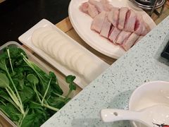 -烹然四季椰子鸡火锅(团结湖总店)