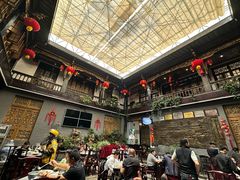 -蔼若春.传承三十年云南菜(金碧公园店)