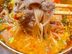-鹤江桥·红油牛肉粉(SKP店)