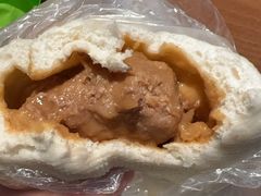 -白玉兰食品甜凤店(合生汇店)