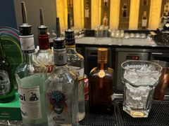 -龙虾酒吧扒房(宁波香格里拉店)