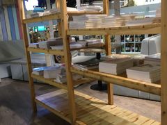 面包甜点陈列柜-小时光咖啡馆(开森度假森林店)