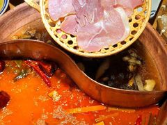 -洱火云南酸菜牛肉火锅(石景山当代商城店)