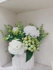 -苗方清颜专业祛痘·皮肤管理