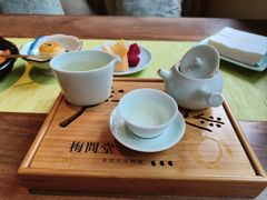 -梅间堂茶馆(绿地缤纷城店)