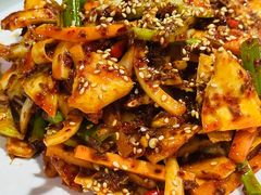 -故乡家韩国料理(丹东街店)