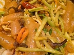 -红樱桃·欢乐餐厅(太原里店)