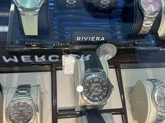 -亨得利钟表商店