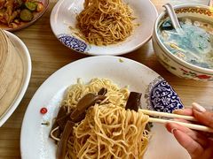 -炉旺斋上海小笼包·小馄饨