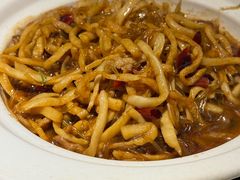 酸萝卜炒薯粉-船歌·鱼水饺青岛菜(金狮广场店)