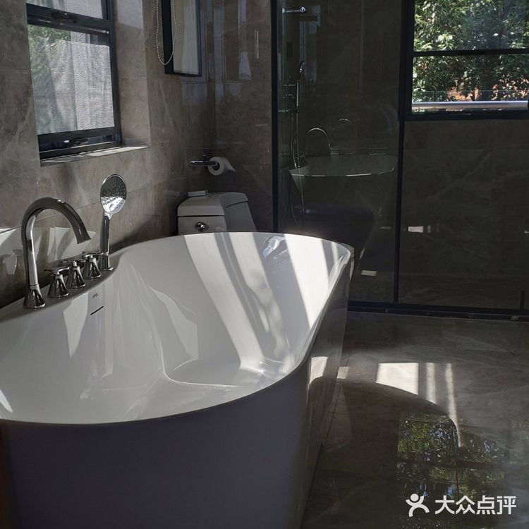 探店梁子湖龙湾度假村|小马代不是谁都可以叫的