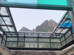 -百里峡七彩艺术小镇